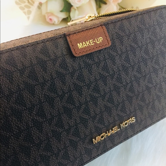 Michael Kors Cosmetic make-up & brushes pouch - Picture 5 of 11